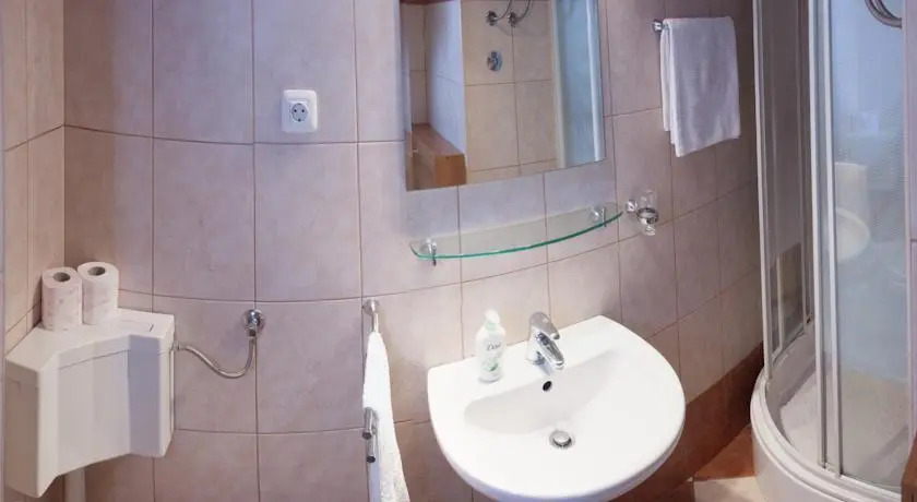 Apartments Rajna