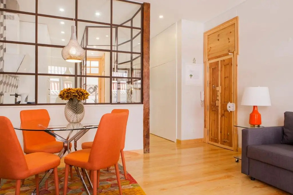 Charming Flat with Balconies Central Chiado District 2 Bedrooms & AC 19th Century Building