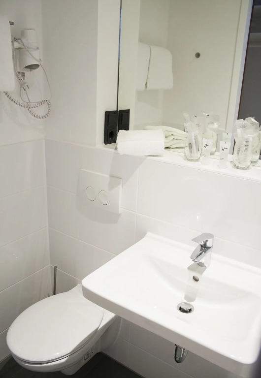 ARRIVEL Hotel Kirchheim - bisher Novitel