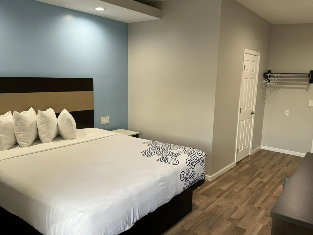 Surfside Inn Redondo Beach