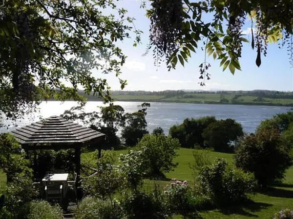 Tamar River Retreat