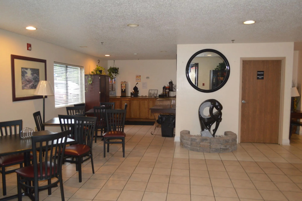 American Elite Inn