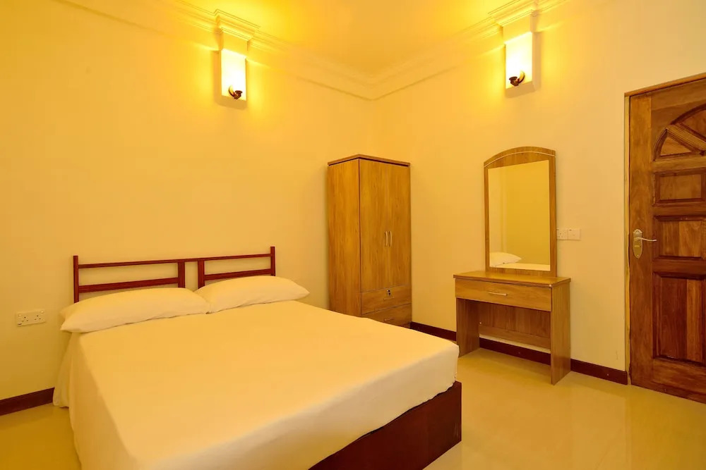 Maldives Seashine Guesthouse