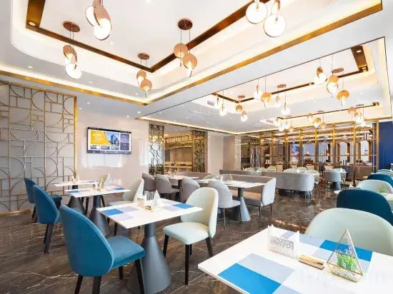 Yitel Collection Hotel (Zhuanghe Municipal Government Xiangyang Road)