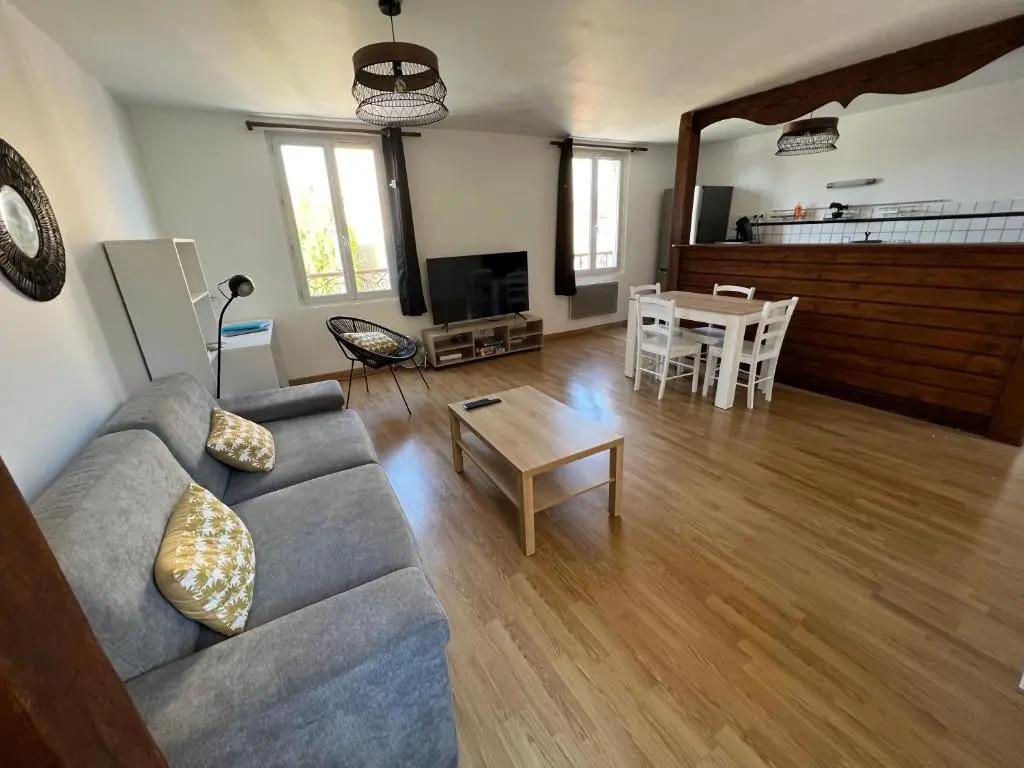 Beau 2 pièces Quartier Brindeau à 10 min à pied des Docks et 20 min de la Gare - Les Appartements Océane