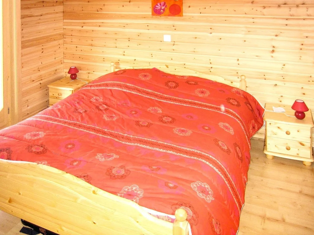 Chalet With 3 Bedrooms in Veysonnaz, With Wonderful Mountain View, Fur