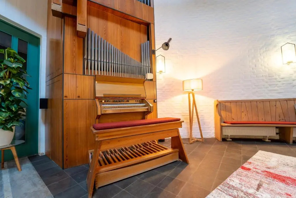 dreamcation - Ehemalige KIRCHE mit Haus bis 26 Personen, 3D-Tour, Garten, Terrasse, BBQ