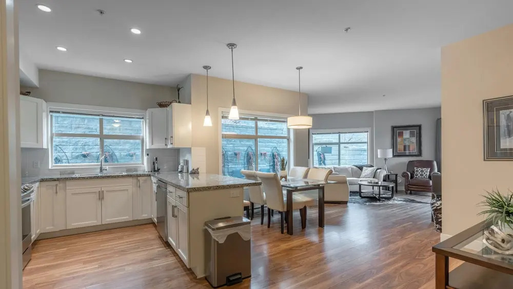 Fabulous Condo at Five Star Resort #209