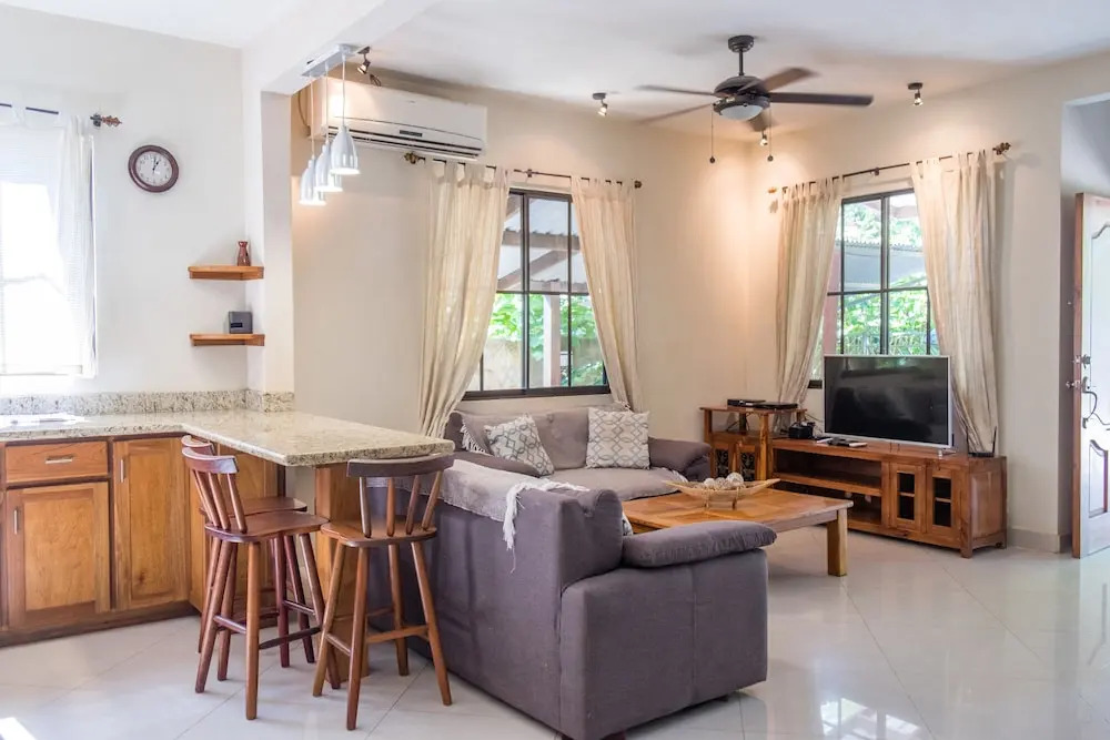 Zula Inn Aparthotel