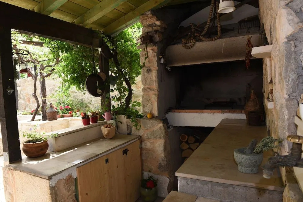 Dalmatian romantic traditional apartment