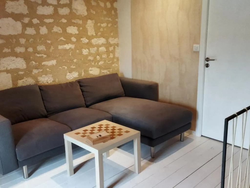 Gîte authentique avec piscine, proche nature et activités, rénové et confortable, jusquà 6 pers. - FR-1-426-96