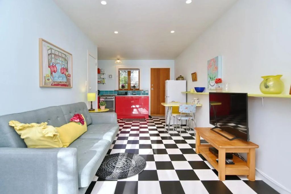 Louisa Chandler - Christchurch Holiday Homes