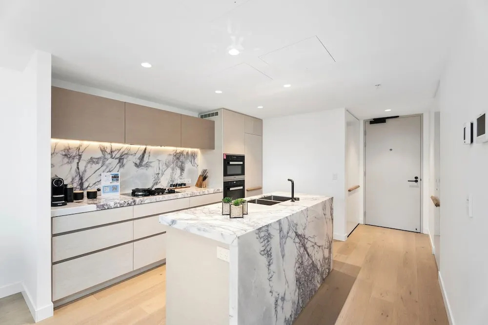 Jewel Apartments by Coastal Letting Co