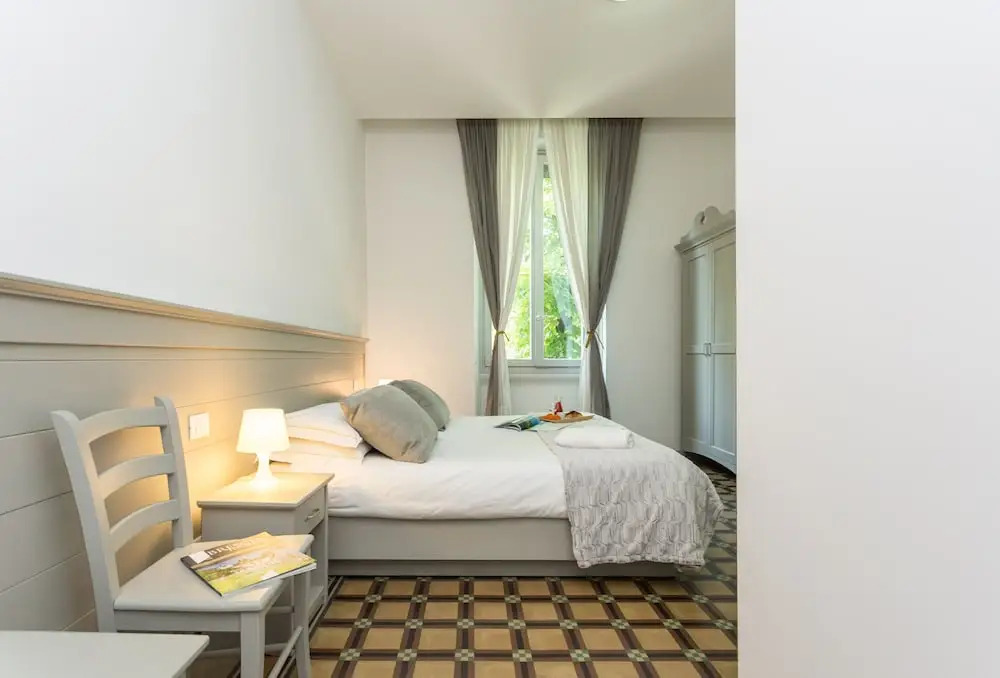 The Leoncino Hotel