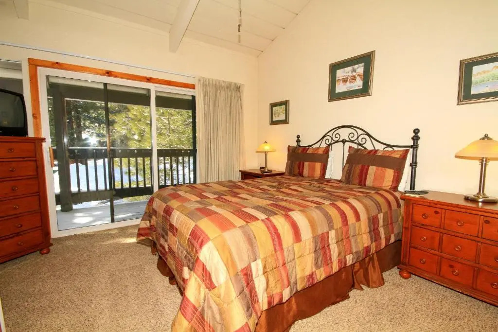 Sierra Park Villas 84 R