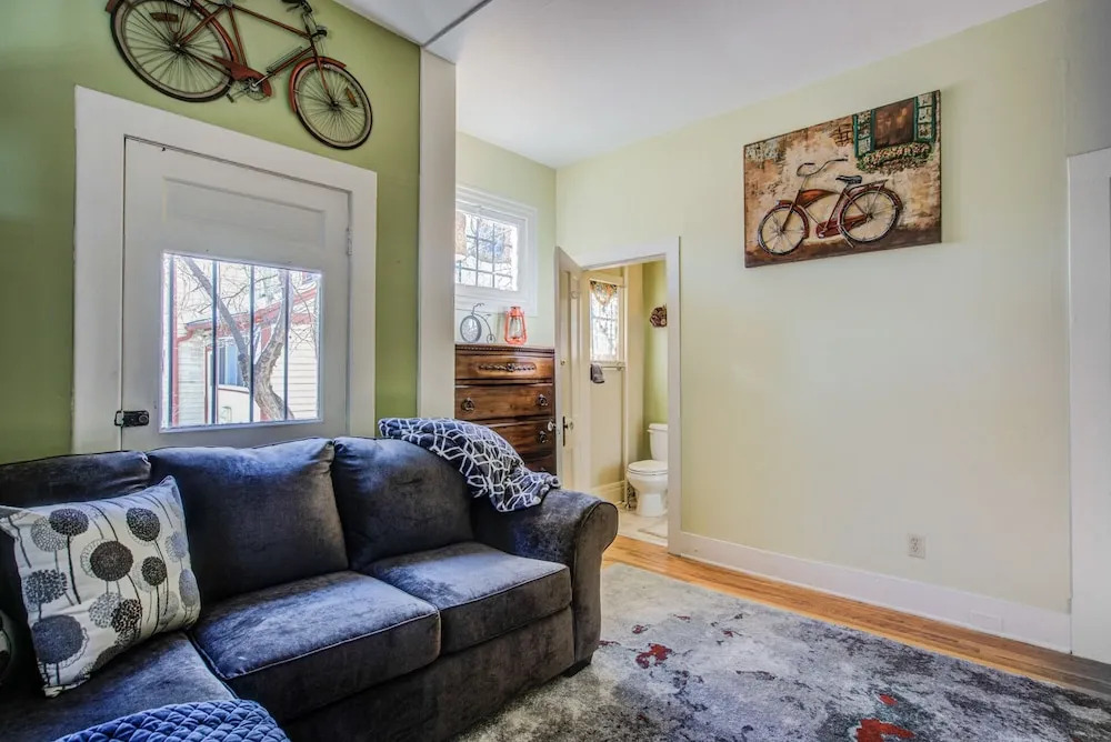 5bddowntown Victorian Charmhot Tub, Firepit