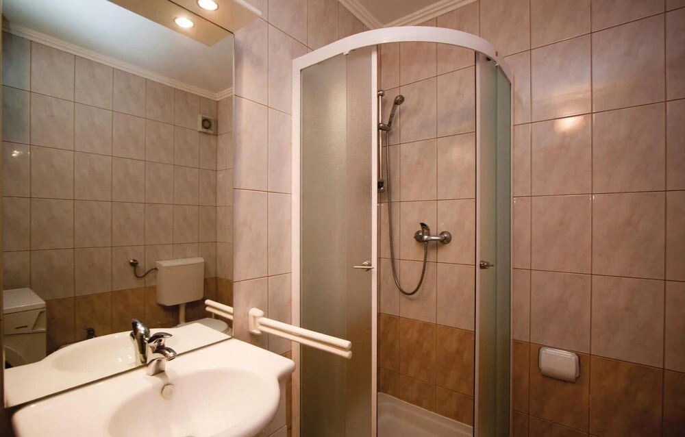 Nice Apartment in Medulin With 2 Bedrooms