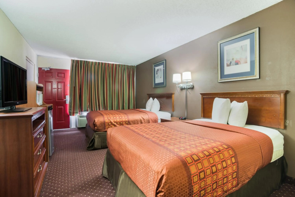 Americas Best Value Inn Tulsa I-44