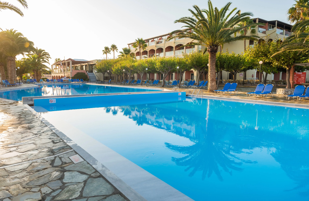 Отель Mare Monte Beach Hotel