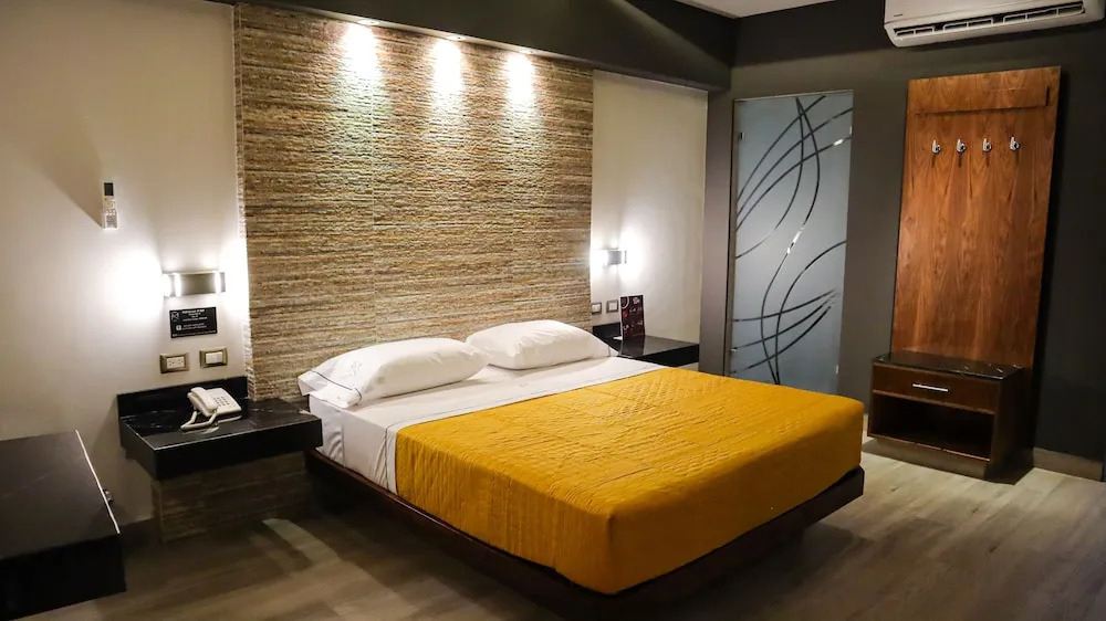 Hotel Myst