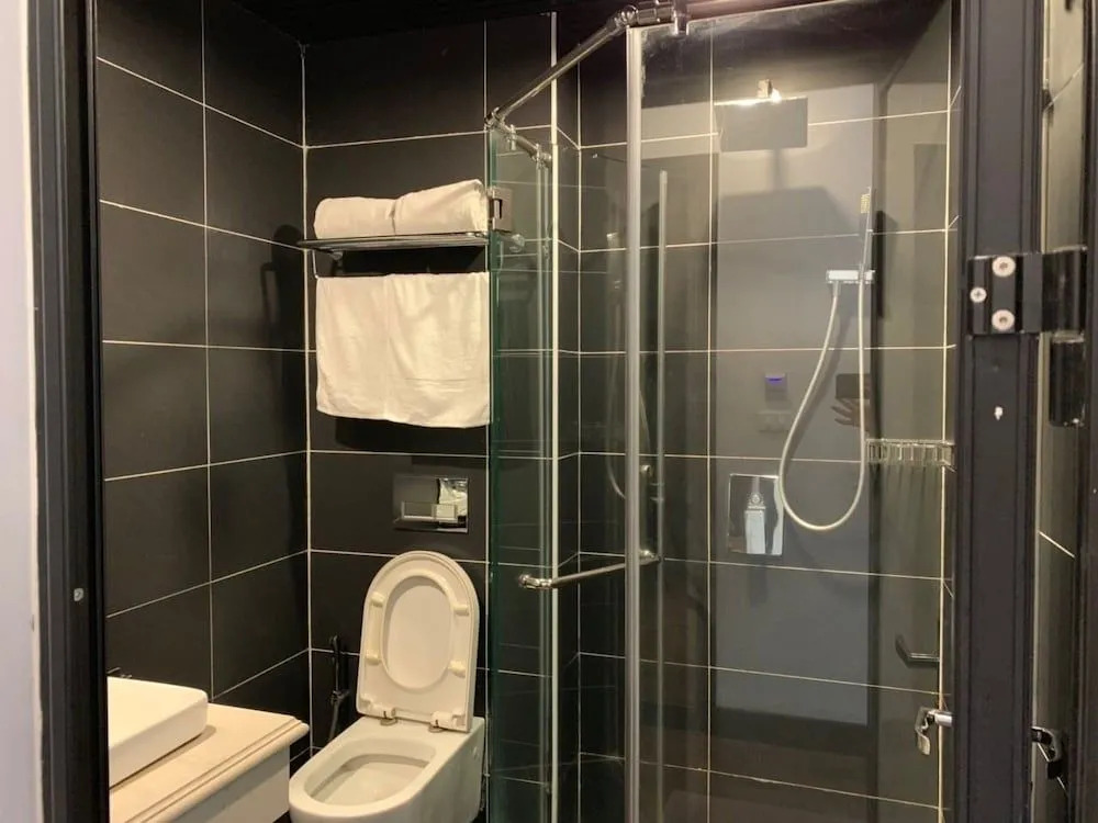 Anh Hong Hostel