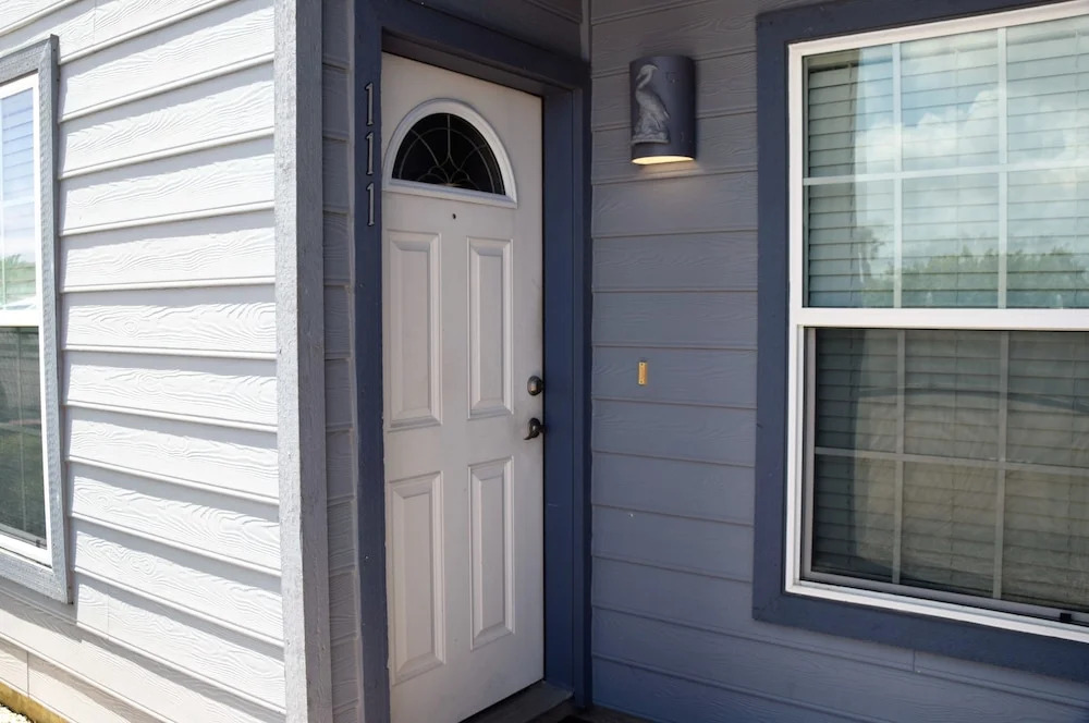 Kosta'S Kasa - Three Bedroom Townhome