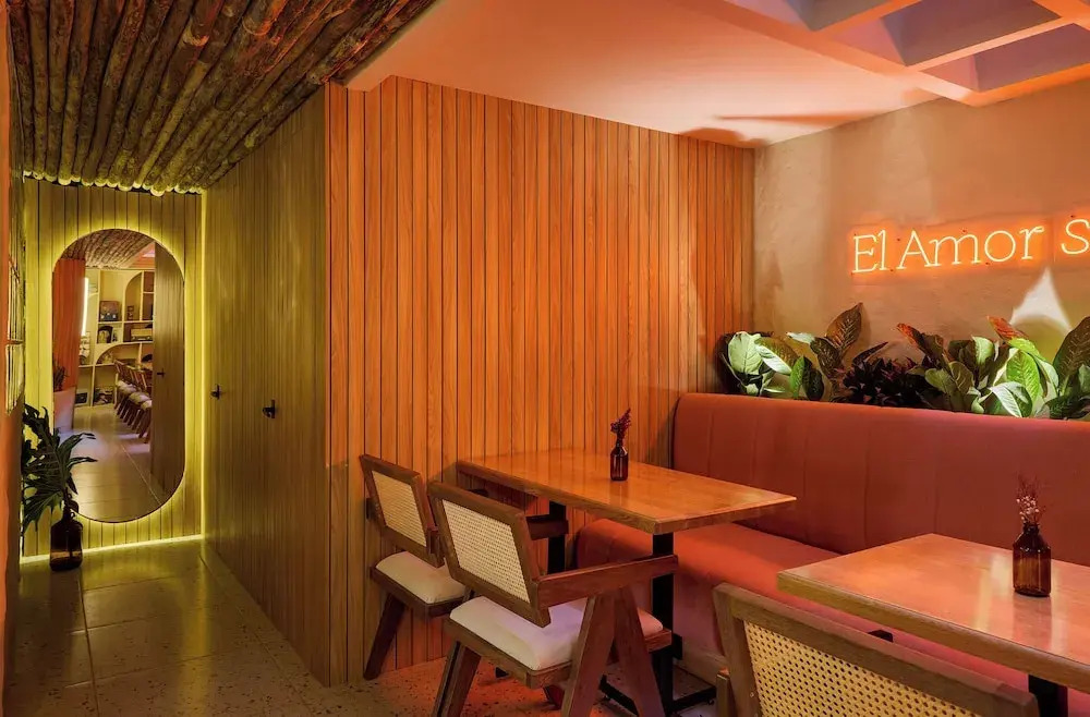 Sonata 44 Hotel Laureles