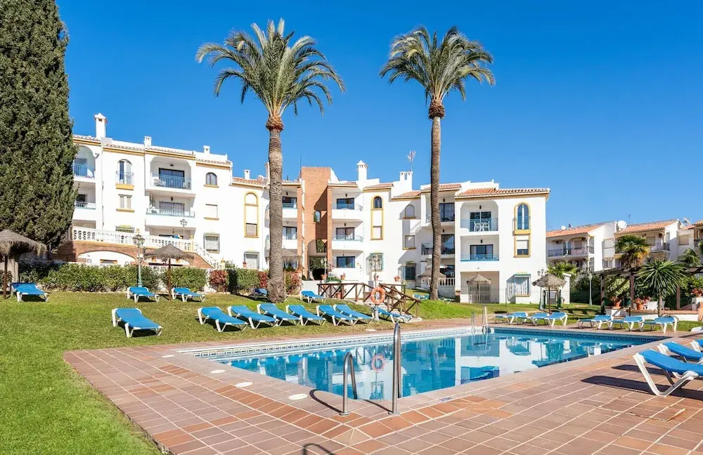 Blue Pearl Apartment Old Town Fuengirola Ref 24 by Costarentals - Ref 24