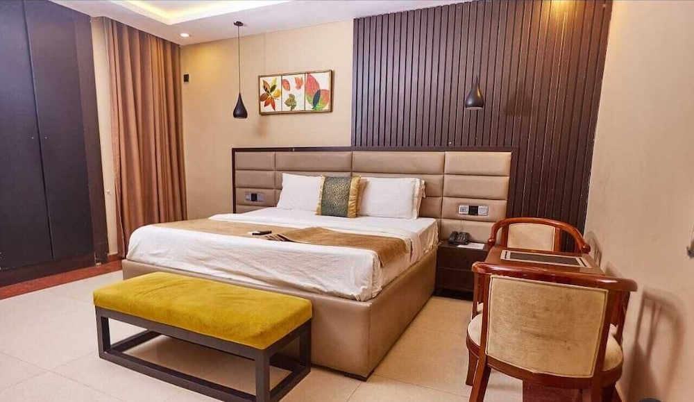 The Willows Nest Hotel Ogbomoso