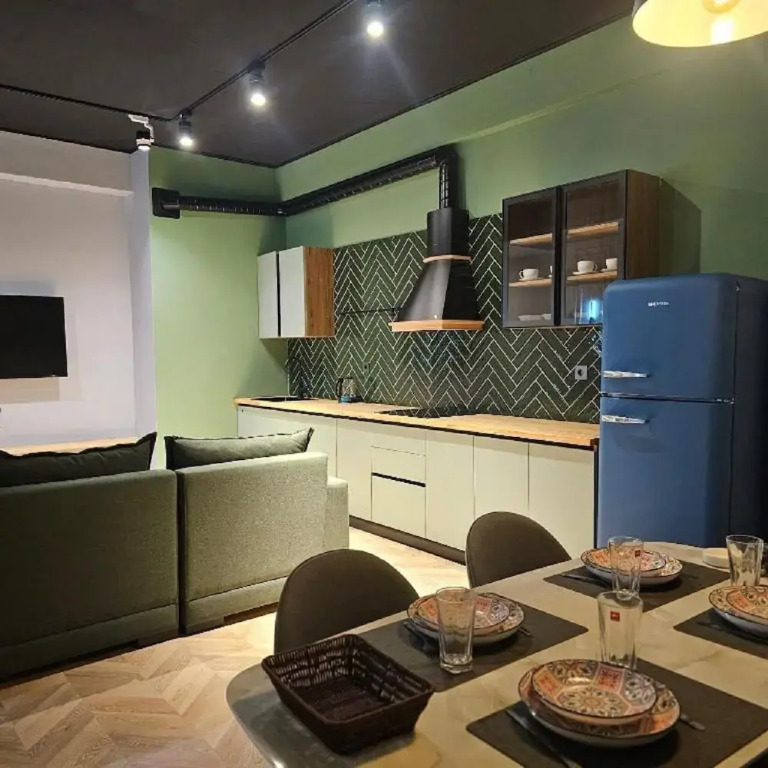 Luxury City Apart Hotel
