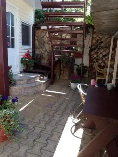 Tatyana Guest House
