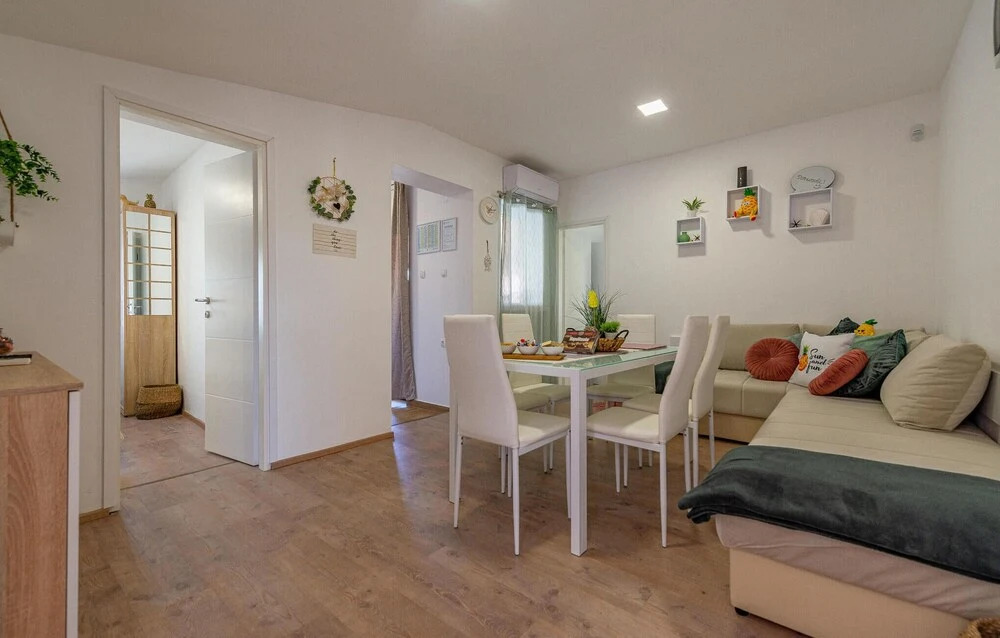 Amazing Apartment in Vir With Wifi and 2 Bedrooms