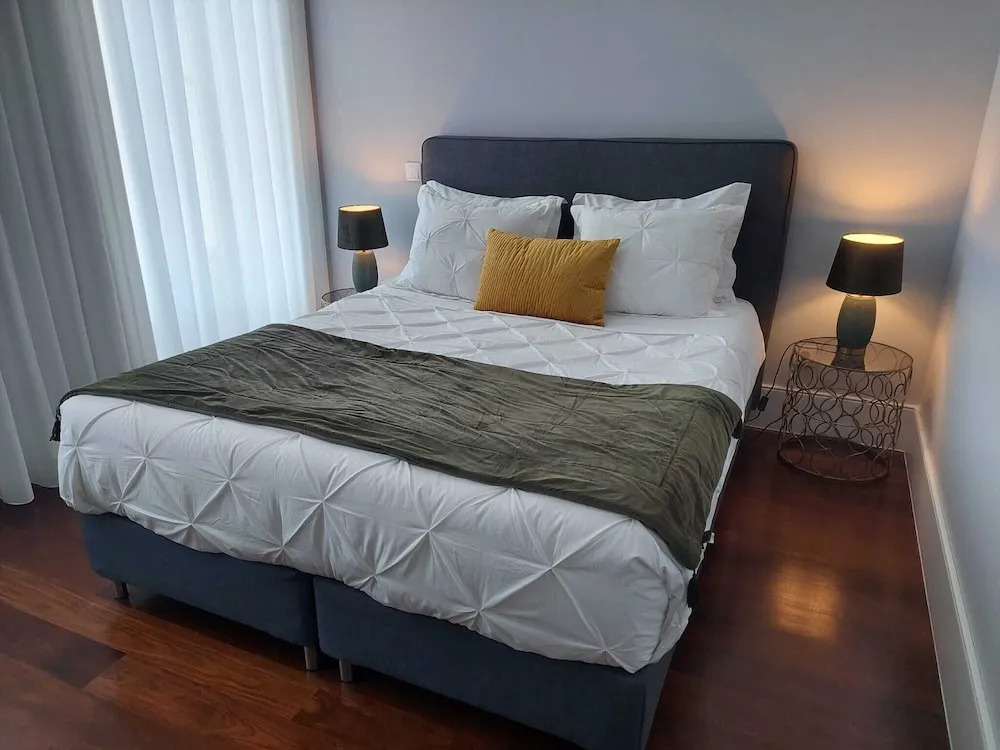 Cool Guesthouse