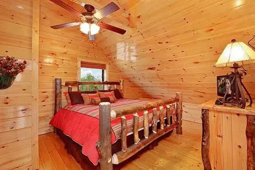 Theater Hot Tub Game Room