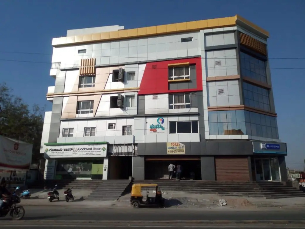 Hotel Santoshi Novatel