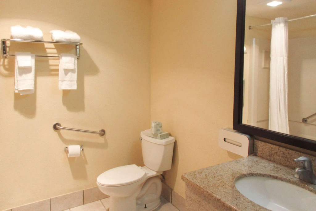 Quality Inn & Suites