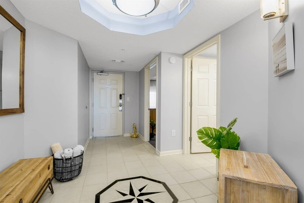 Yacht Club Villas #2-902