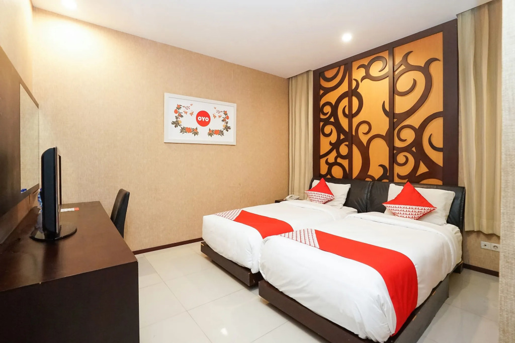 OYO 252 Istana Permata Ngagel