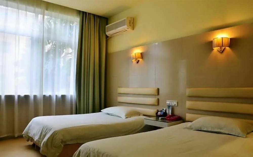 Lucheng Hotel