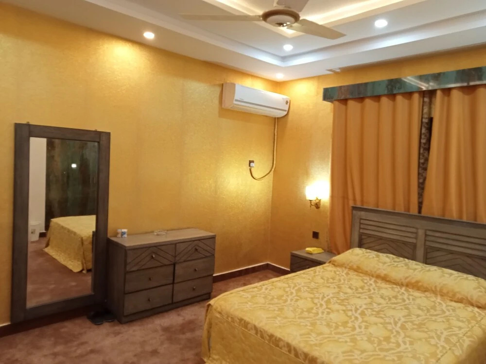 Islamabad Room Guest House