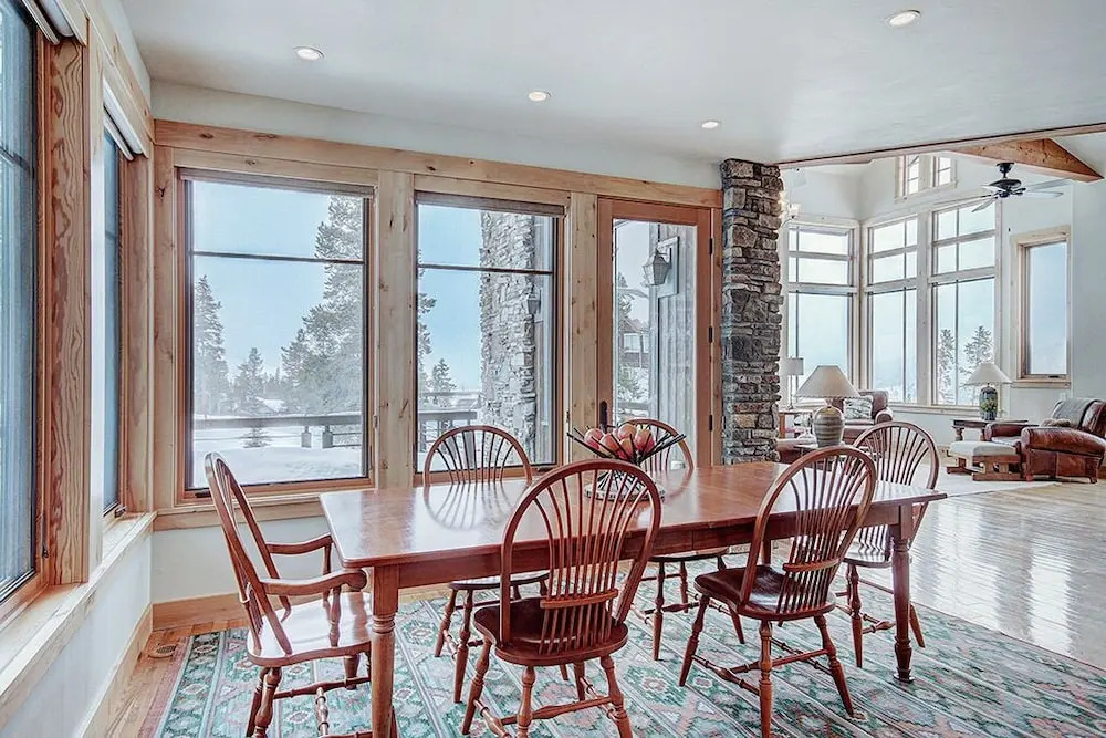 Gold Run Getaway 5 Bedroom Home by RedAwning