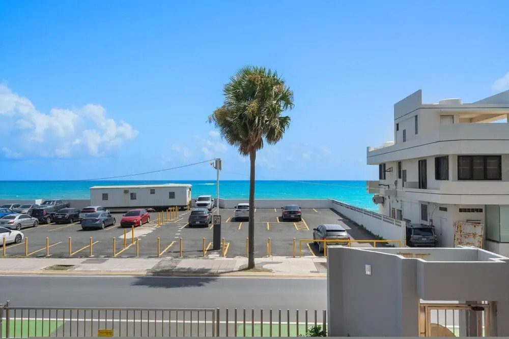 Coastal Charm Panoramic Scenes Direct Shorelin