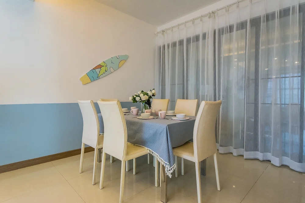 Locals Boutique Apartment Huafa Plaza 17