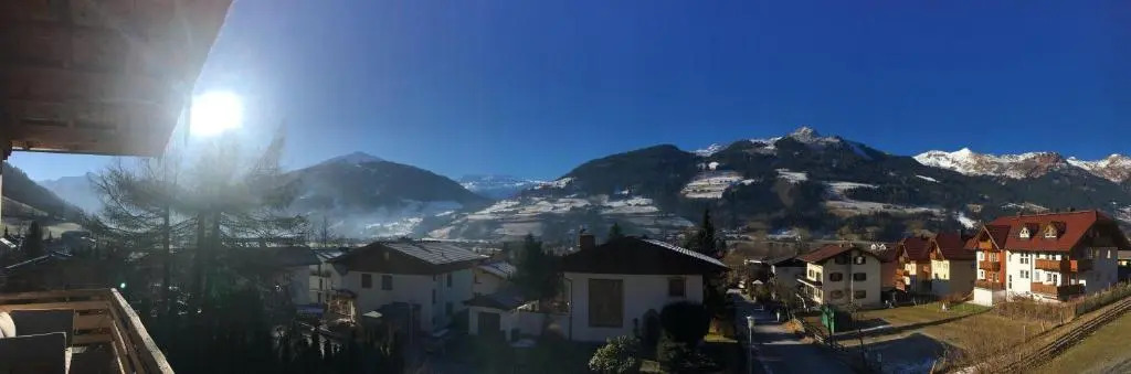 Alpenglueckgastein