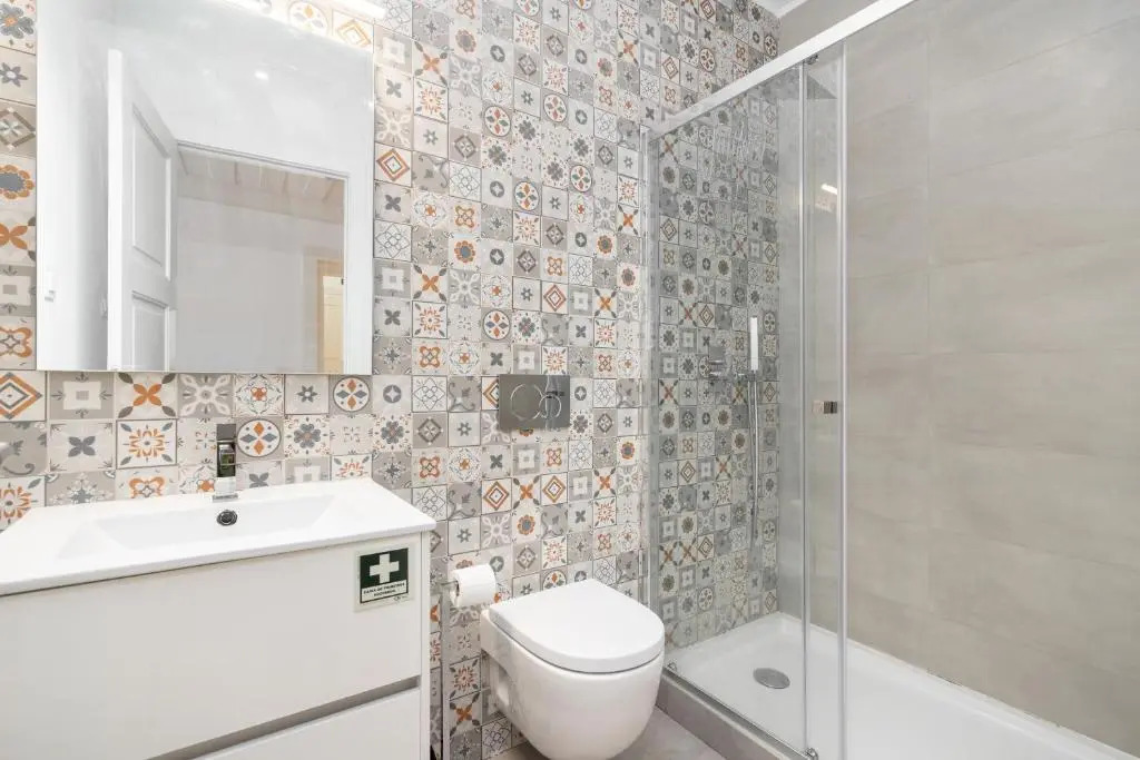 Intendente Modern 1-Bed W/ Lift & Ac In Top Notch Location