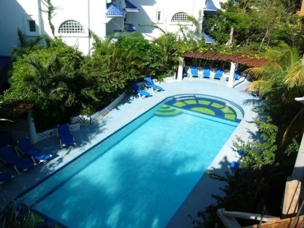 3 Bdr Beach Natzti Ha K201 3 Bedroom Apts