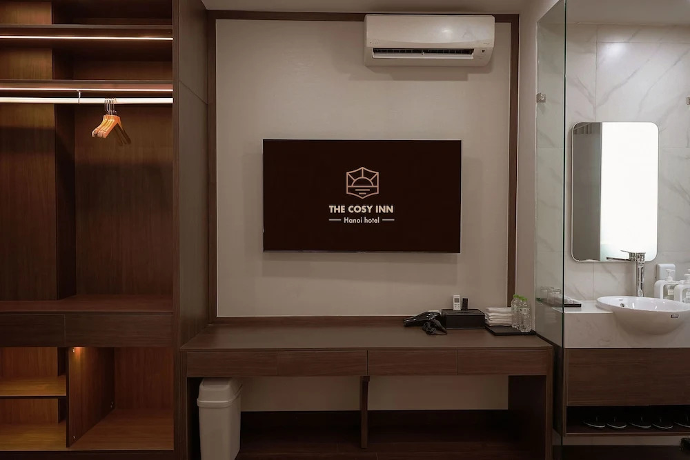 The Cosy Inn Hanoi