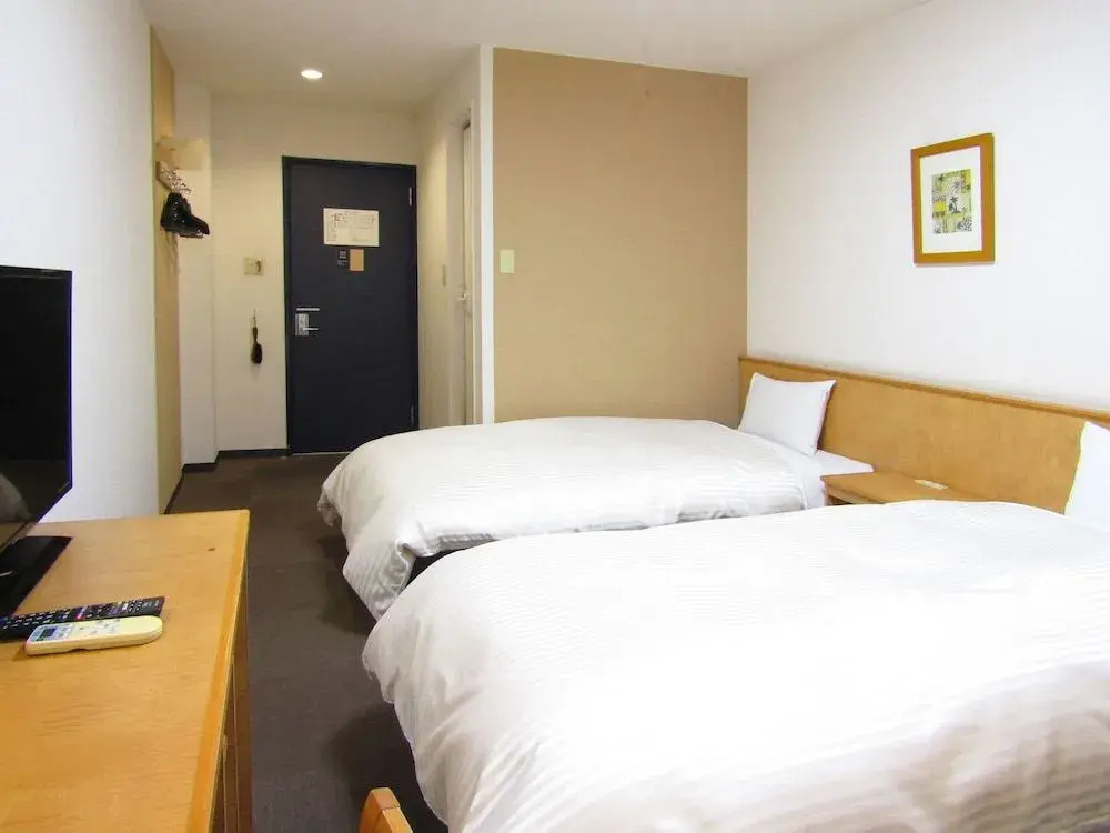 Business Hotel Isesaki Heisei Inn