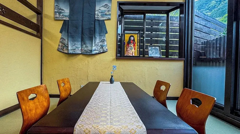 UTENA