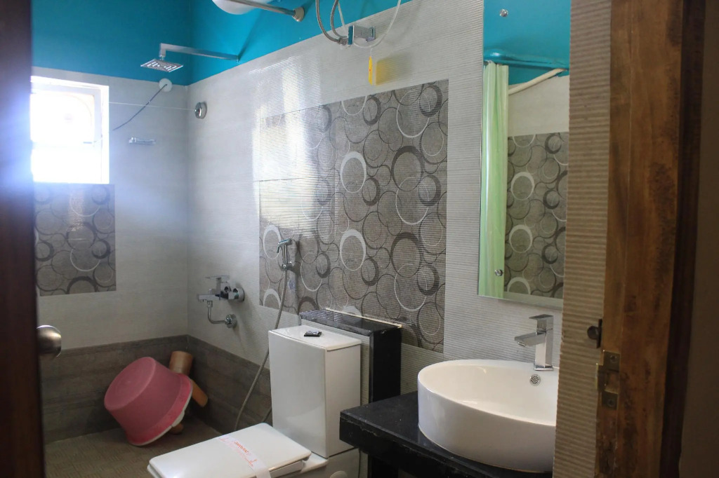 Hotel SDM Golden Tower